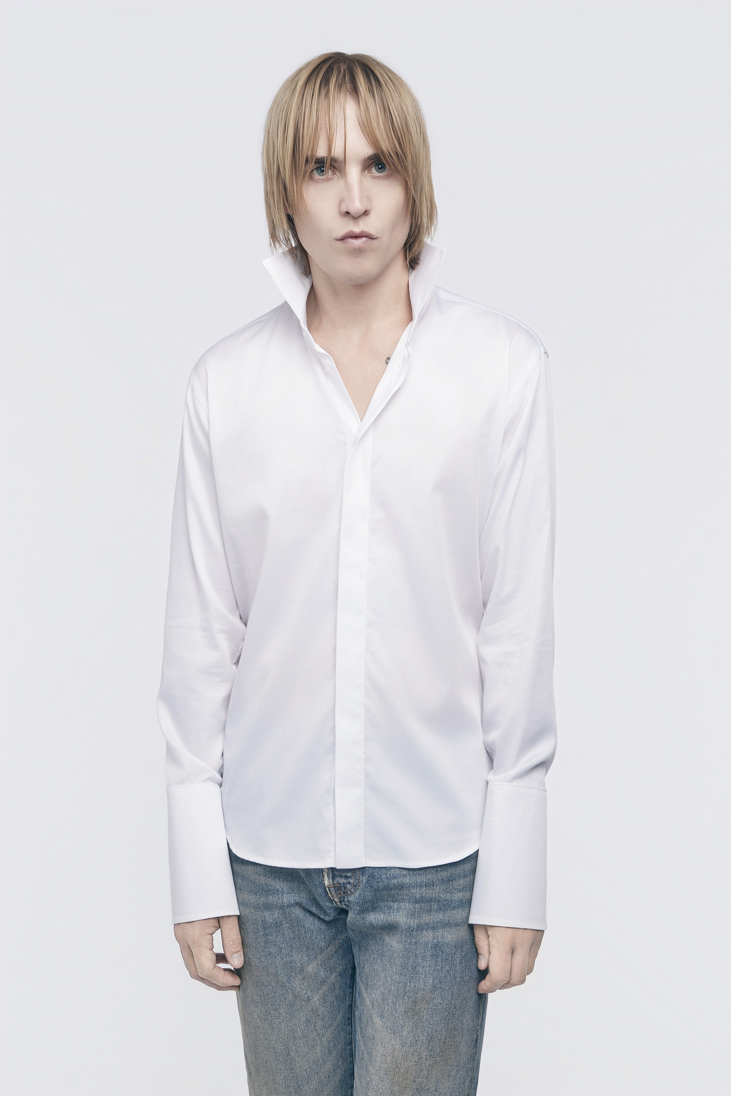 Sasha Button Down Model 1